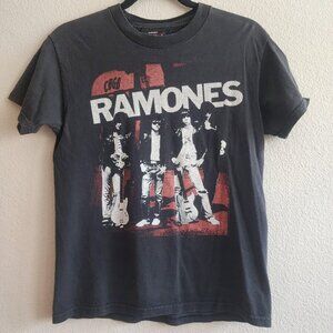 Ramones Shirt Youth Large Band Tee Punk Rock 2008 Graphic Music Vintage Style